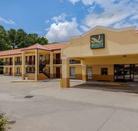 Quality Inn Acworth - Tourism Bookings