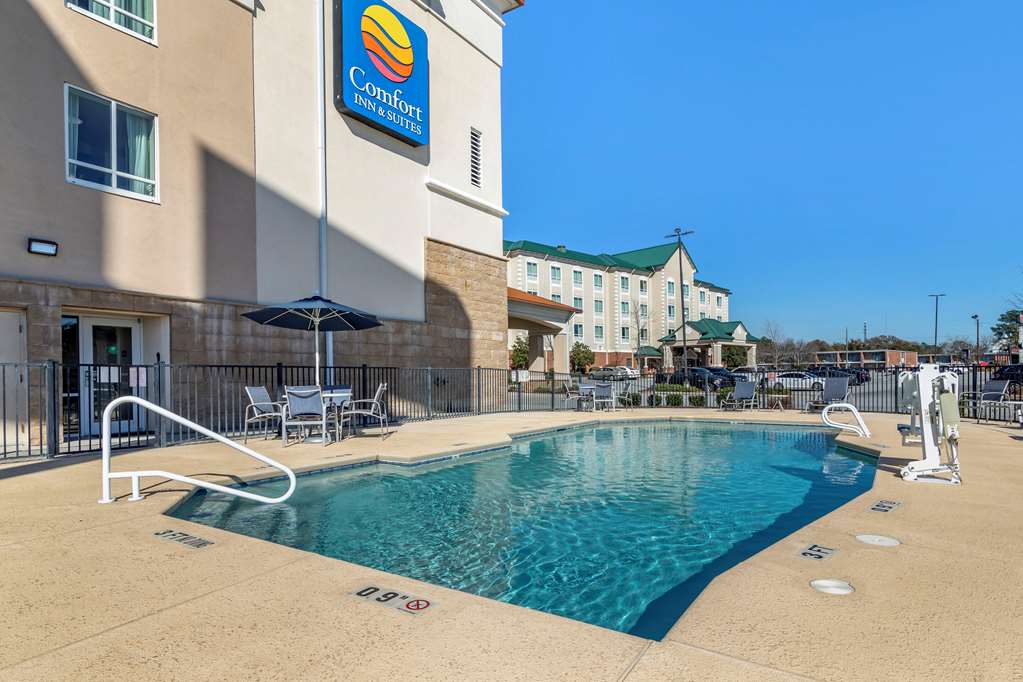 Comfort Inn & Suites - thumb 6