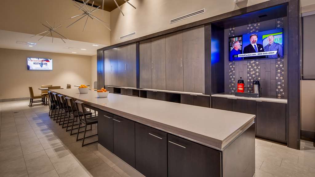 BW Plus Executive Residency Rigby's - thumb 10