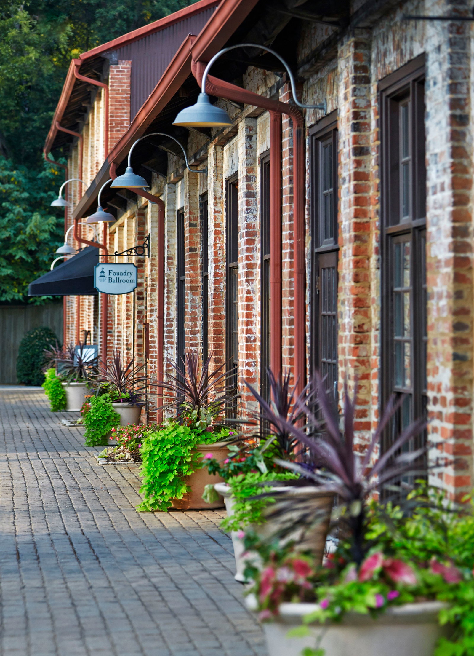 Graduate Athens - thumb 1