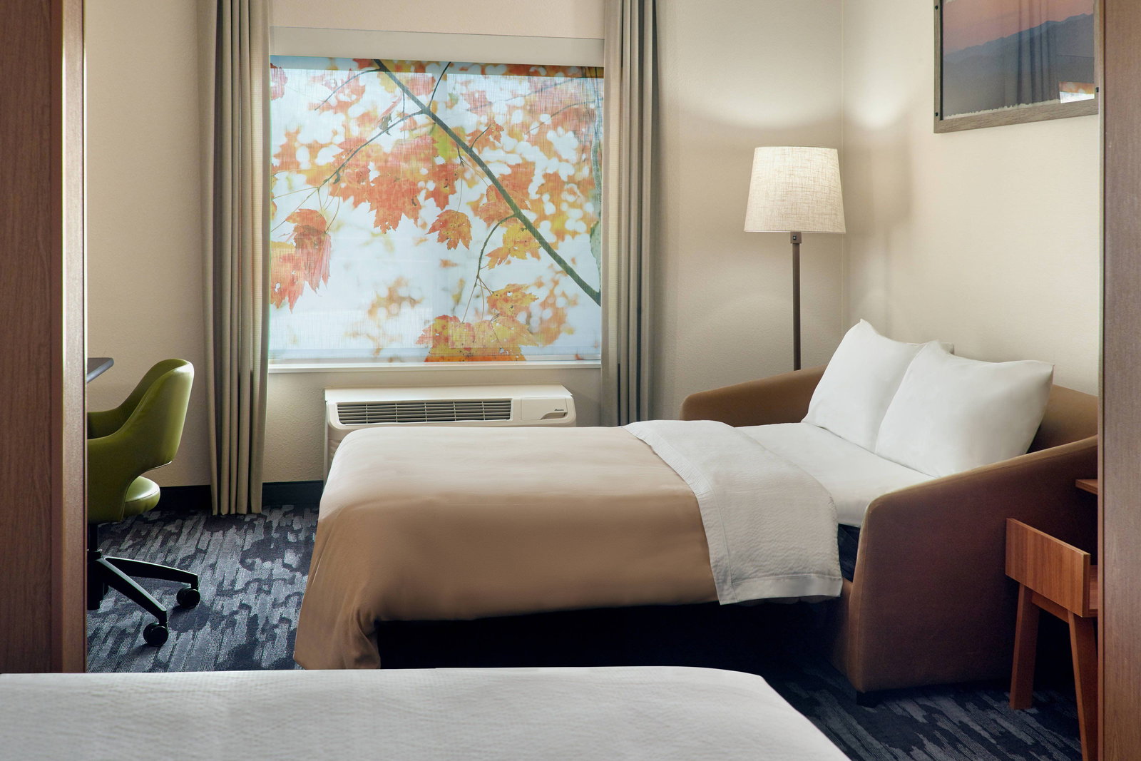 Fairfield Inn & Suites-University Area - thumb 11