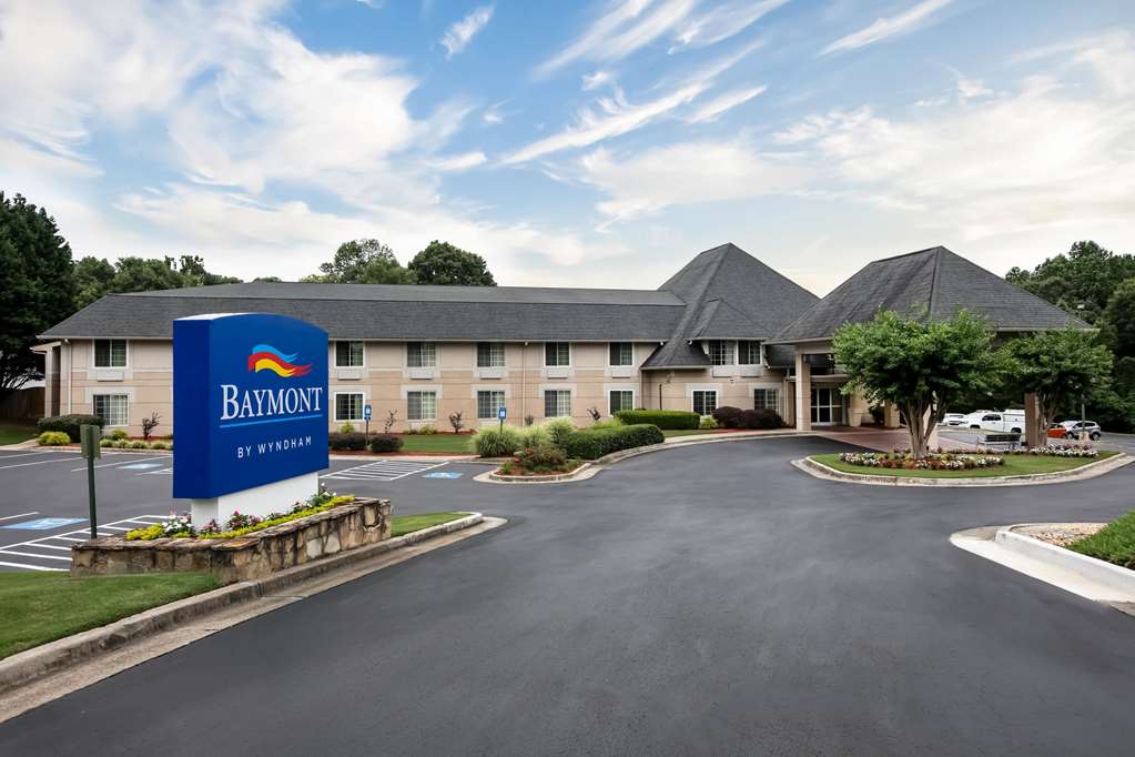 Baymont Inn & Suites Braselton - thumb 0