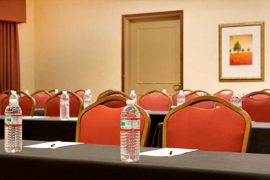 Country Inn & Suites Braselton - thumb 11