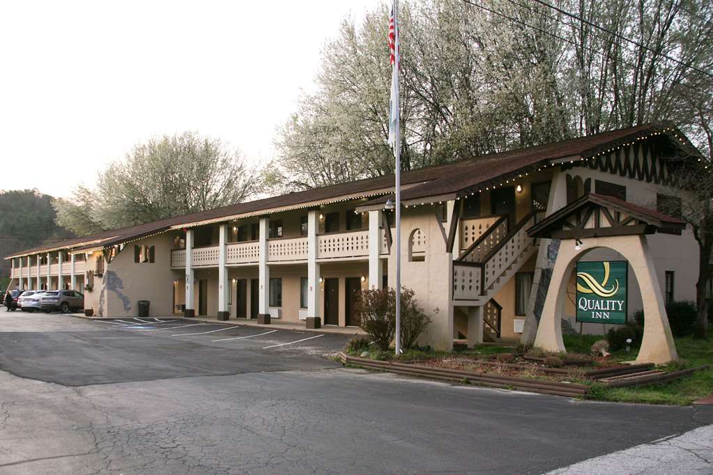 Quality Inn - thumb 4