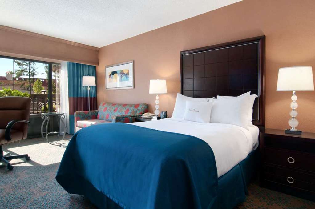 Doubletree Columbus Hotel - thumb 7