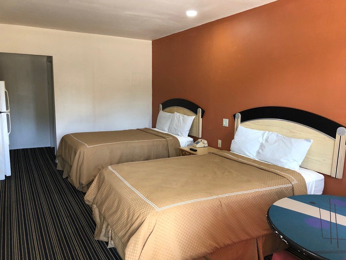 Scottish Inn - thumb 4