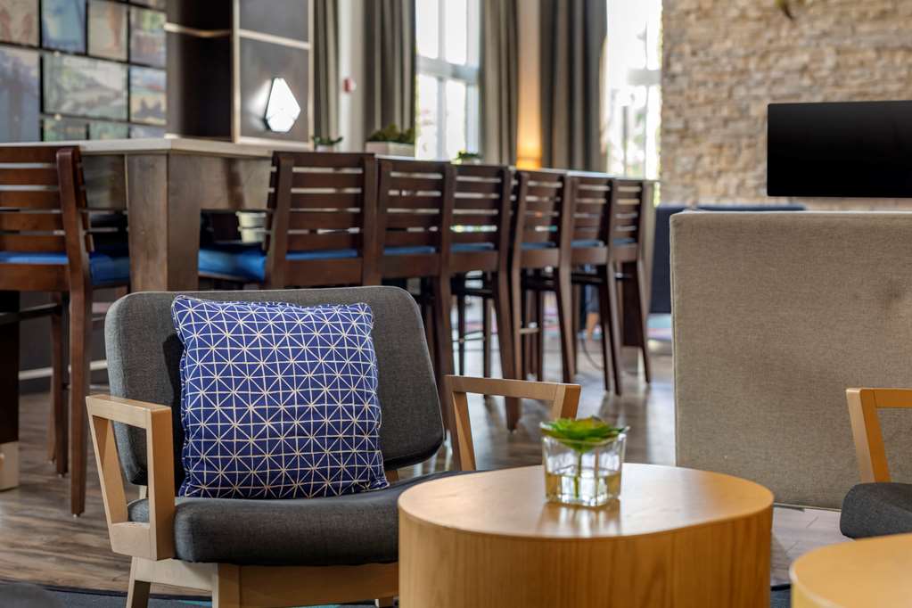 Cambria Hotel & Suites Fort Lauderdale - thumb 16