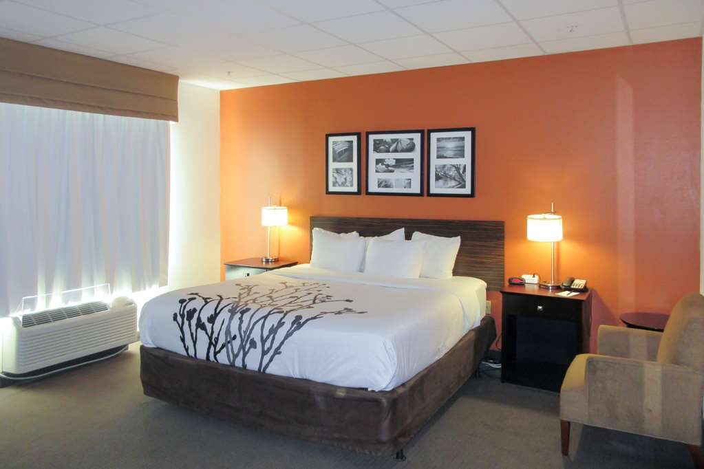 Sleep Inn & Suites - thumb 4