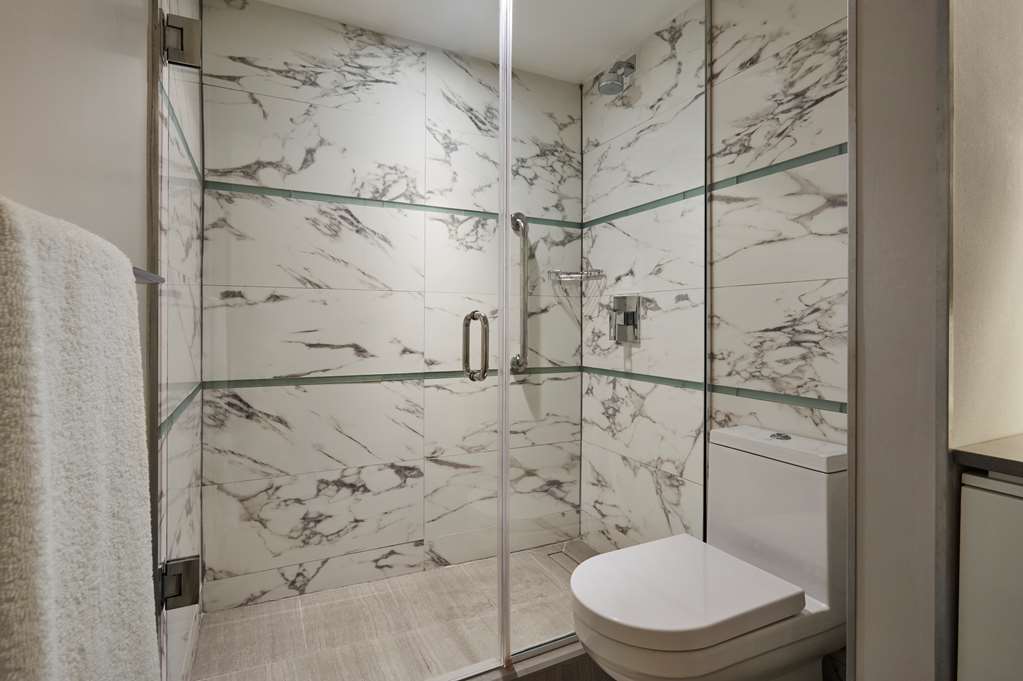 Waterstone Resort & Marina, Curio Coll - thumb 6