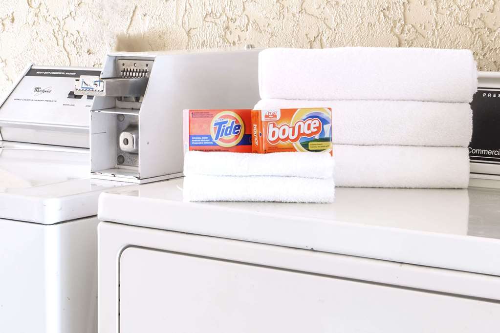 Days Inn Bradenton I-75 - thumb 13