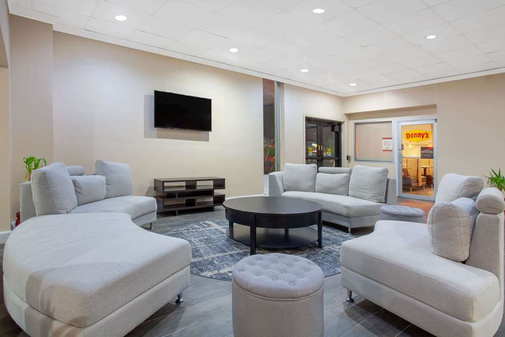 Ramada Titusville/Kennedy Space Center - thumb 1