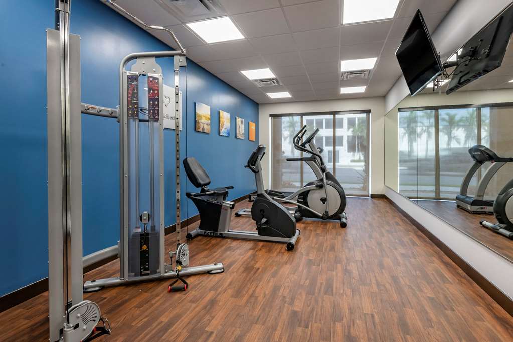 Comfort Suites Ft. Airport & Cruise Port - thumb 15