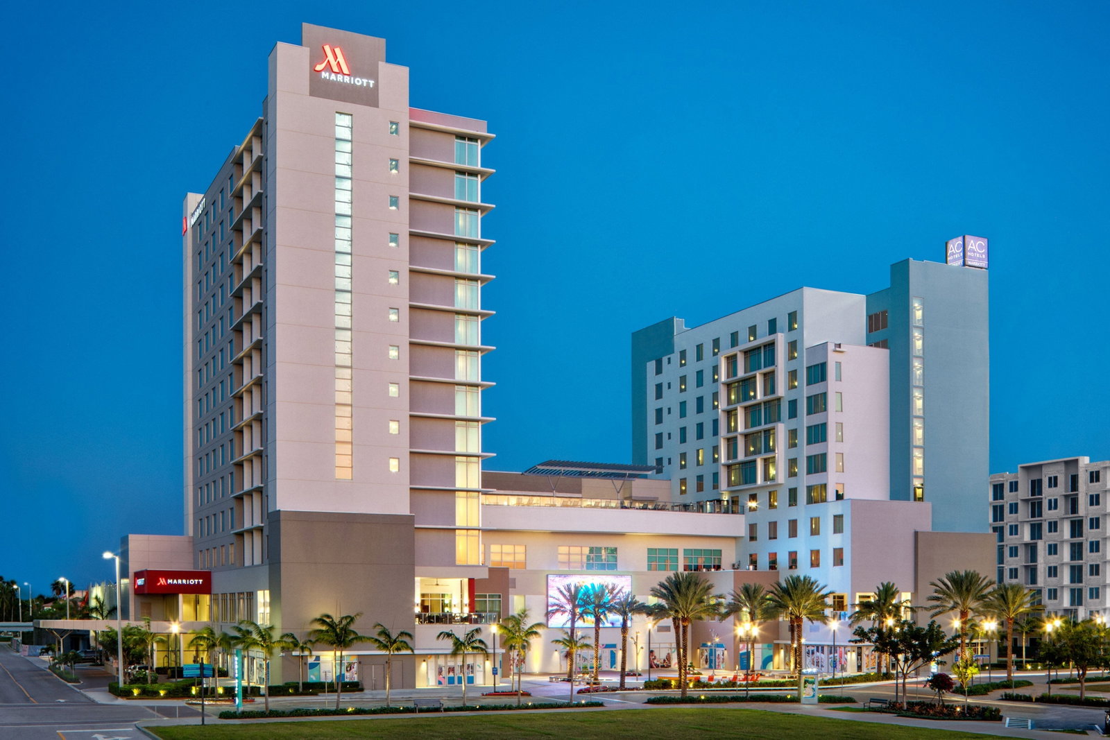 Marriott Fort Lauderdale Airport - thumb 1