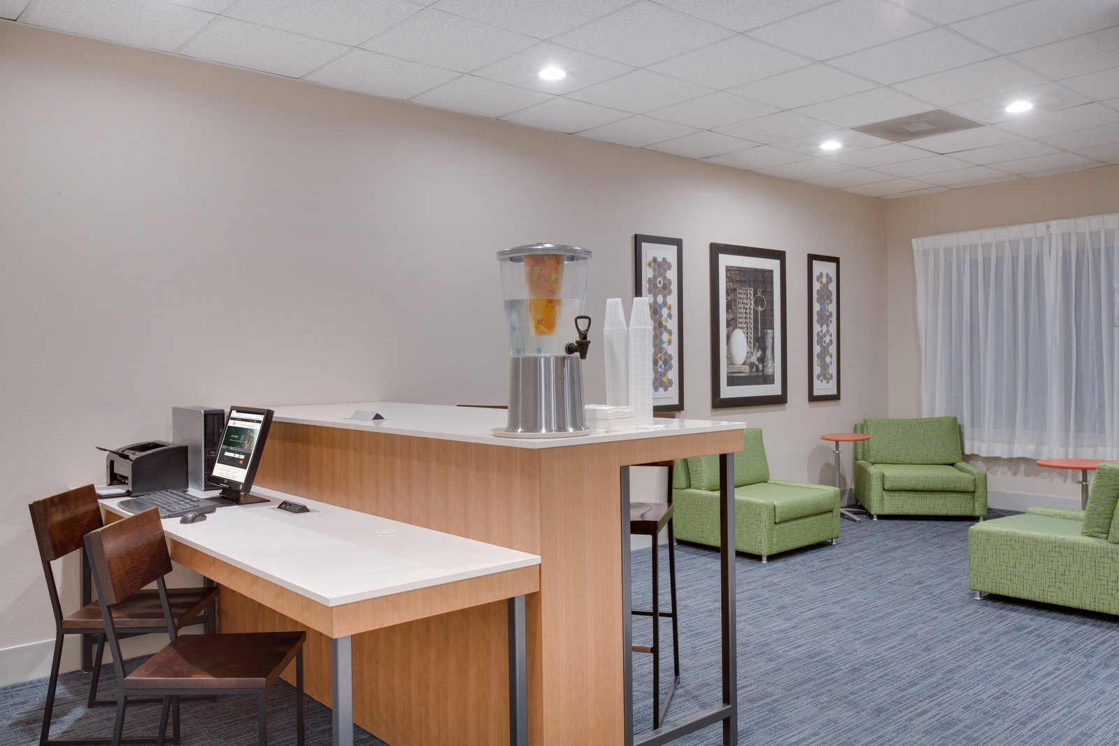 Holiday Inn Express & Suites-Fairgrounds - thumb 16