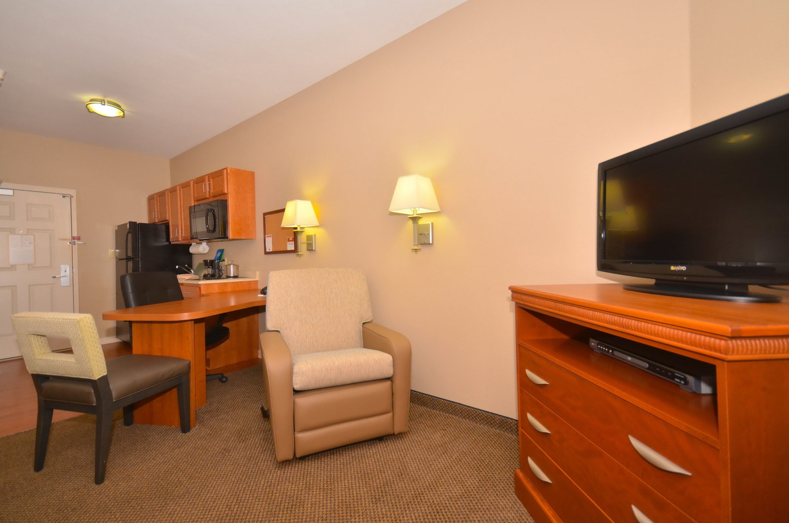 Candlewood Suites Clarksville - thumb 8