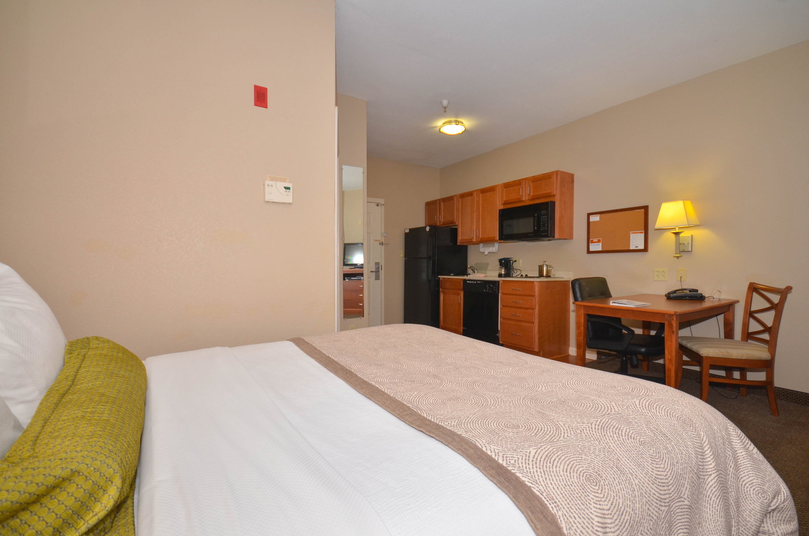 Candlewood Suites Clarksville - thumb 11