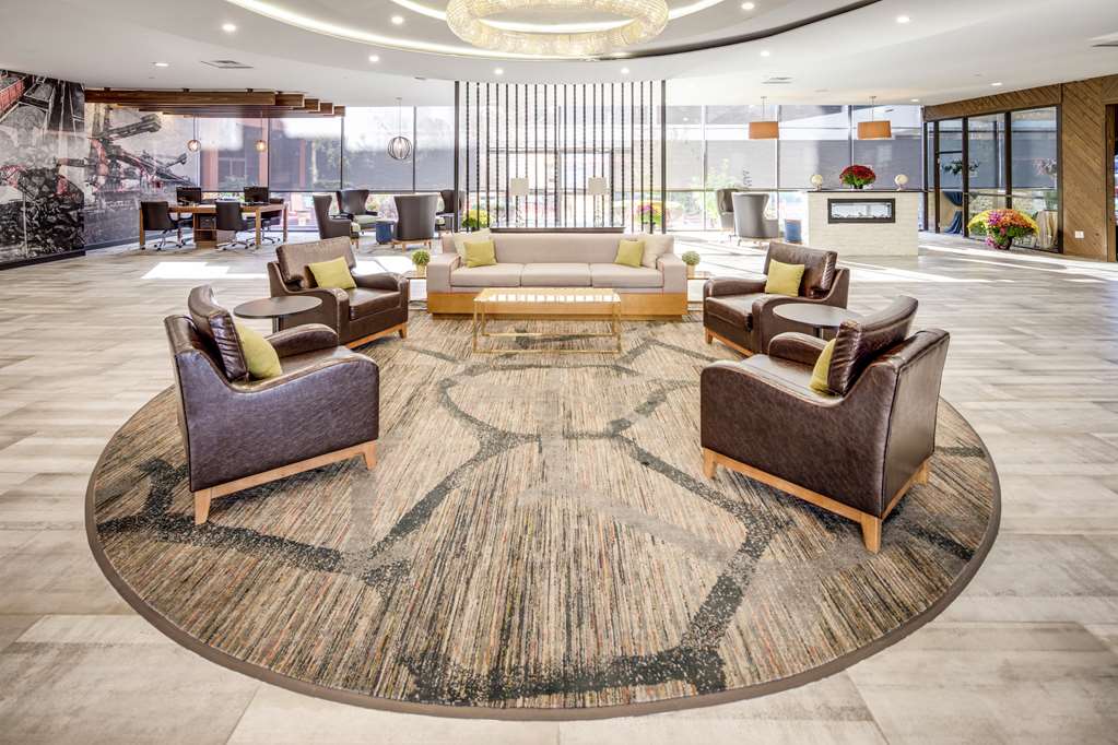 DoubleTree By Hilton Huntington - thumb 3