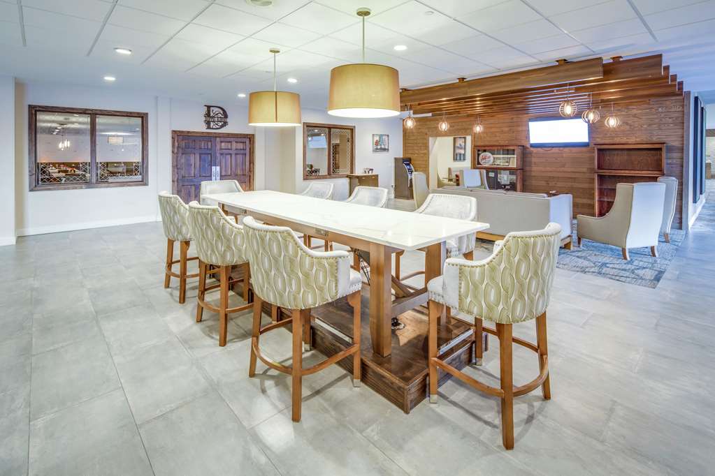 DoubleTree By Hilton Huntington - thumb 4