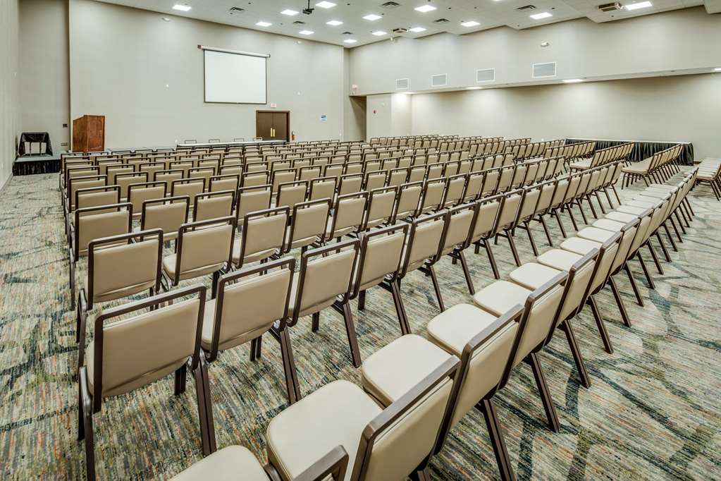 DoubleTree By Hilton Huntington - thumb 11