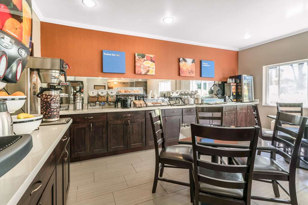 Comfort Inn - thumb 10