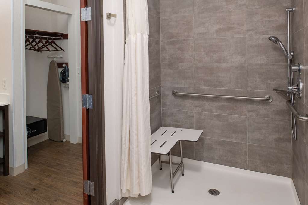 DoubleTree By Hilton Olympia - thumb 3