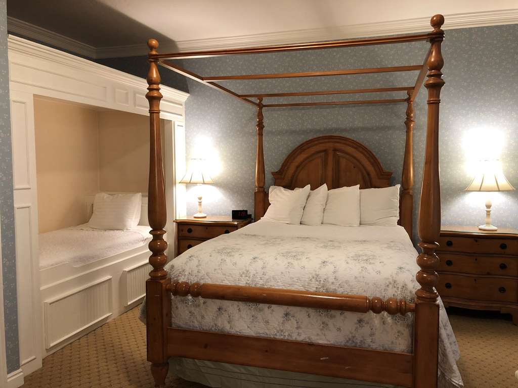 Best Western Grandma's Feather Bed - thumb 15