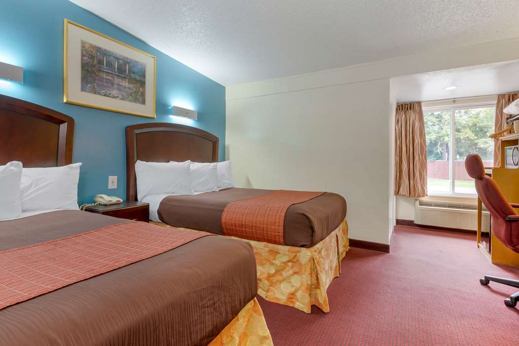 Rodeway Inn& Suites - thumb 7