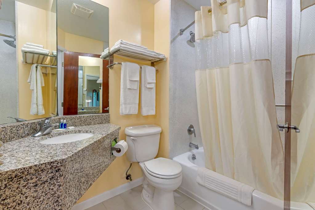 Rodeway Inn& Suites - thumb 16