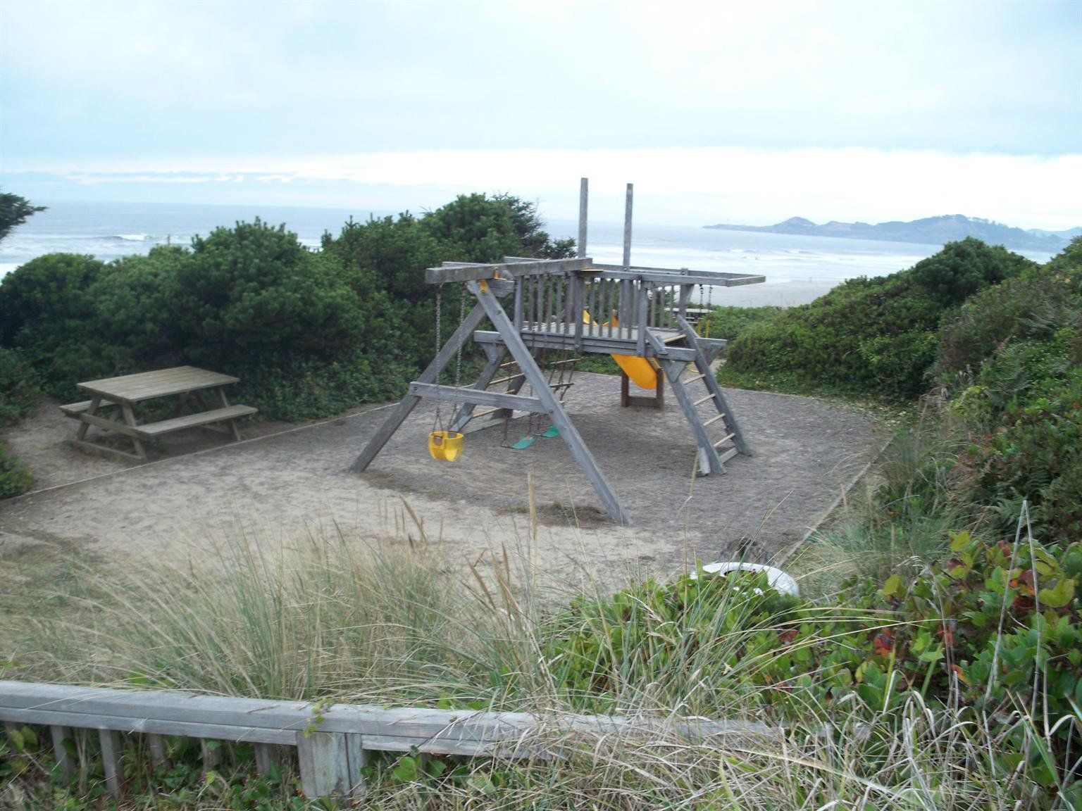 Hallmark Resort - thumb 13