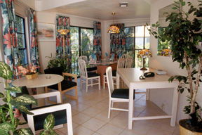 Coco Plum Beach & Tennis Club - thumb 1