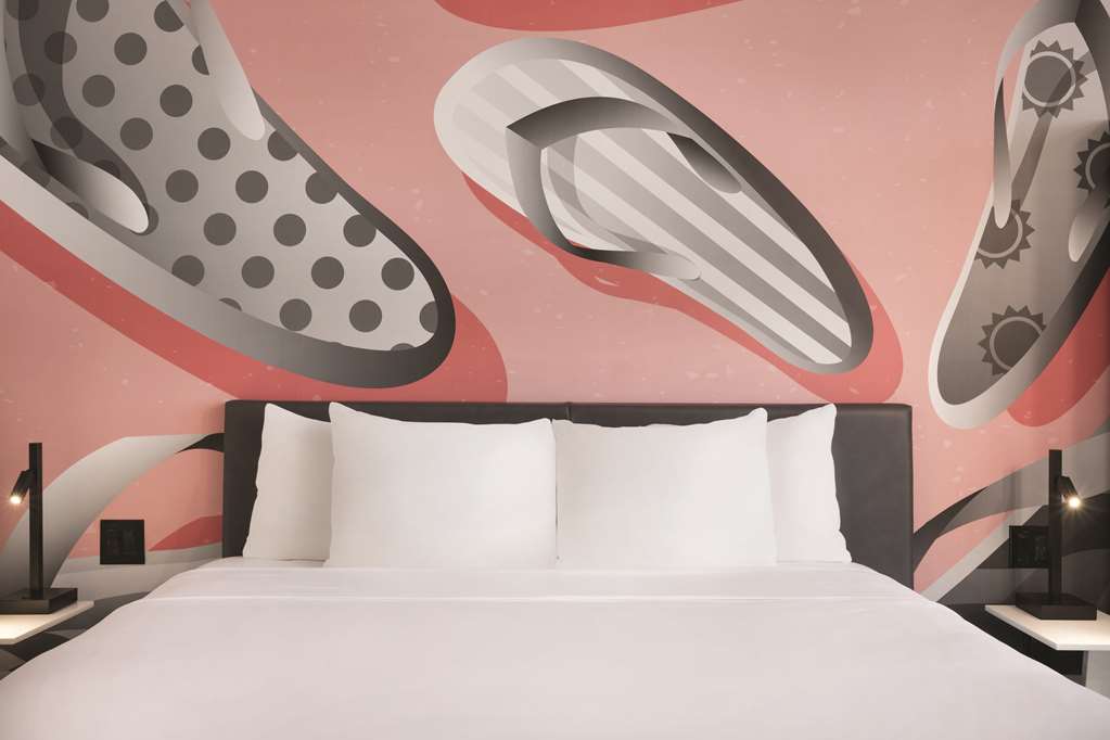 Radisson RED Miami Airport - thumb 7