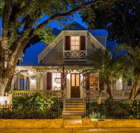 Marquesa Hotel - Students Accommodation