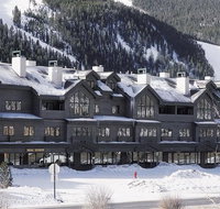 Gateway Mountain Lodge - China Accommodation