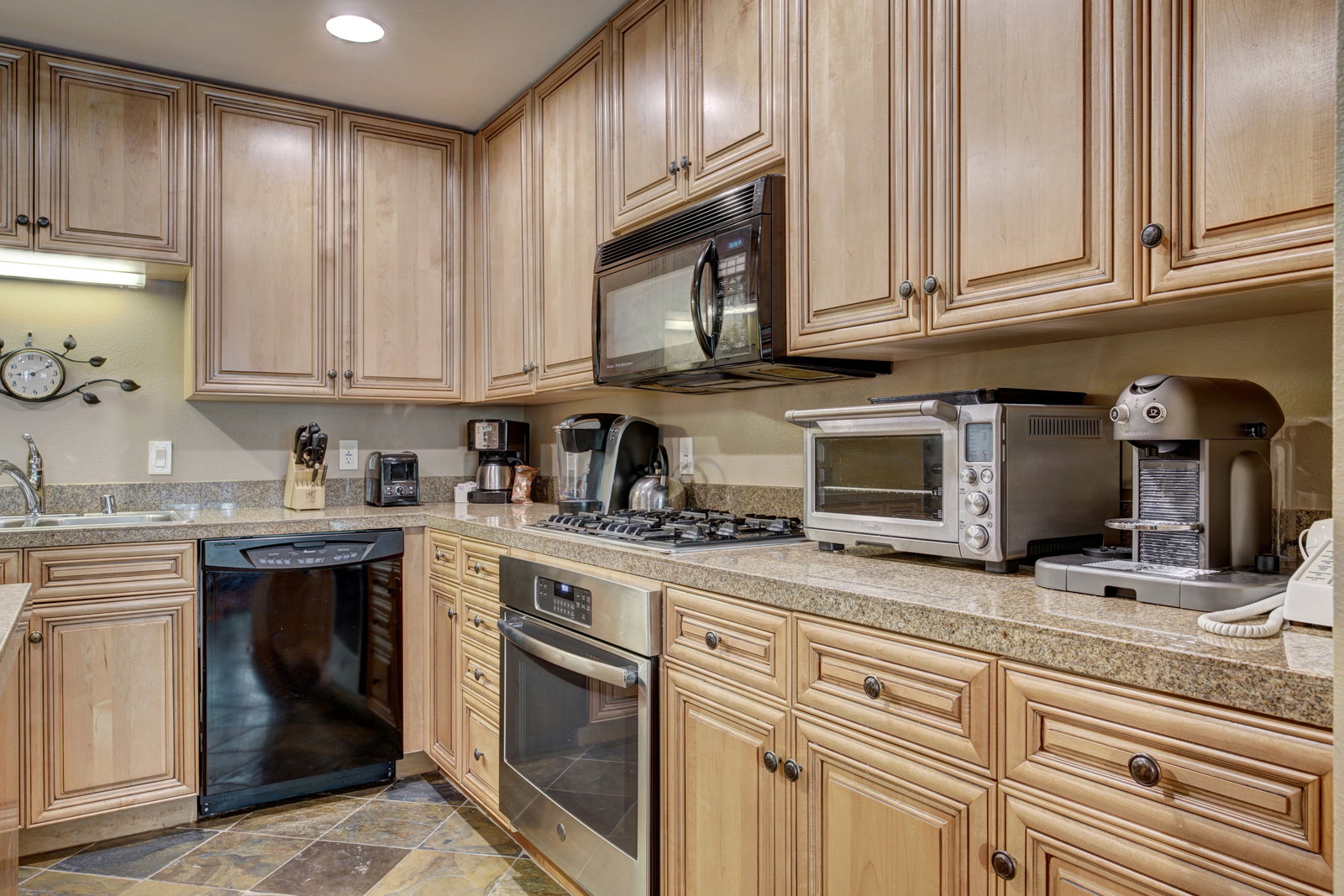 Timbers & Lone Eagle Condos By Keystone - thumb 15