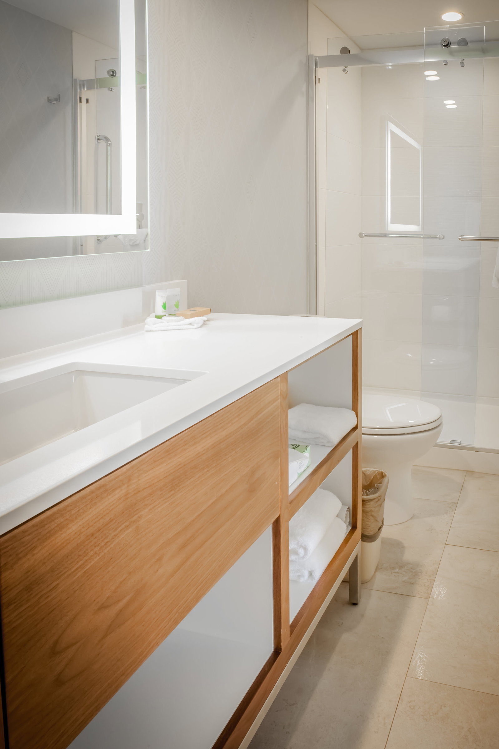 Pasadena Rose And Crown Hotel - thumb 3