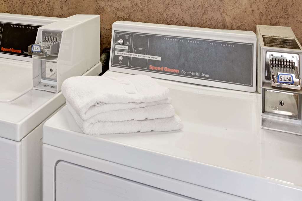 Travelodge Pasadena Central - thumb 13