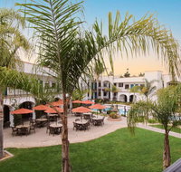 Oxford Suites Pismo Beach - USA Accommodation