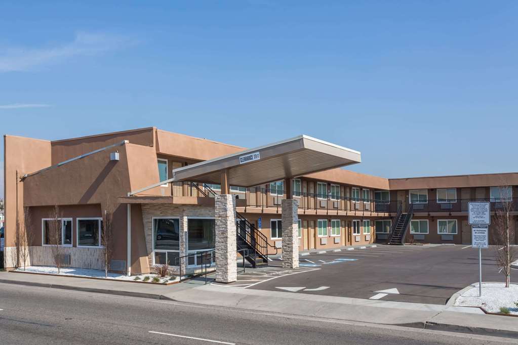Days Inn Yosemite Area