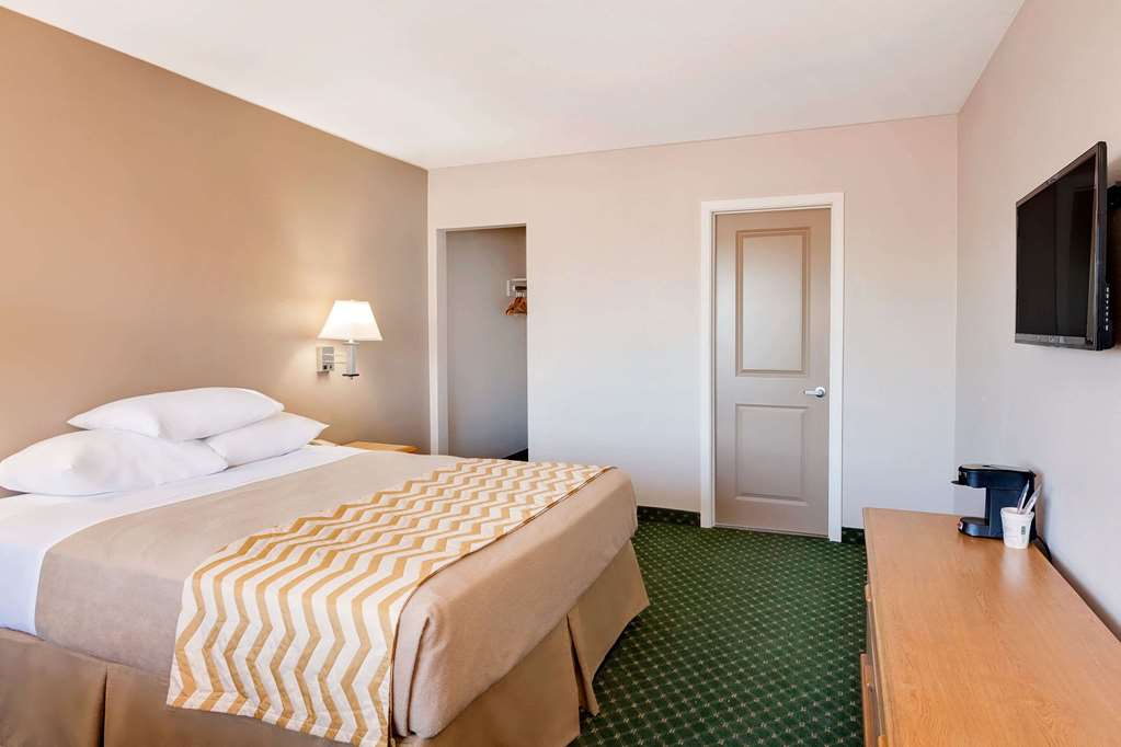 Travelodge Eureka - thumb 5