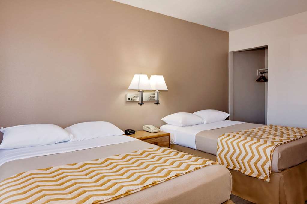 Travelodge Eureka - thumb 13