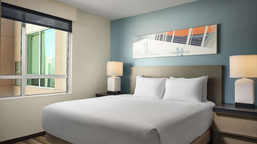 Hyatt House LA-University Medical Center - thumb 4