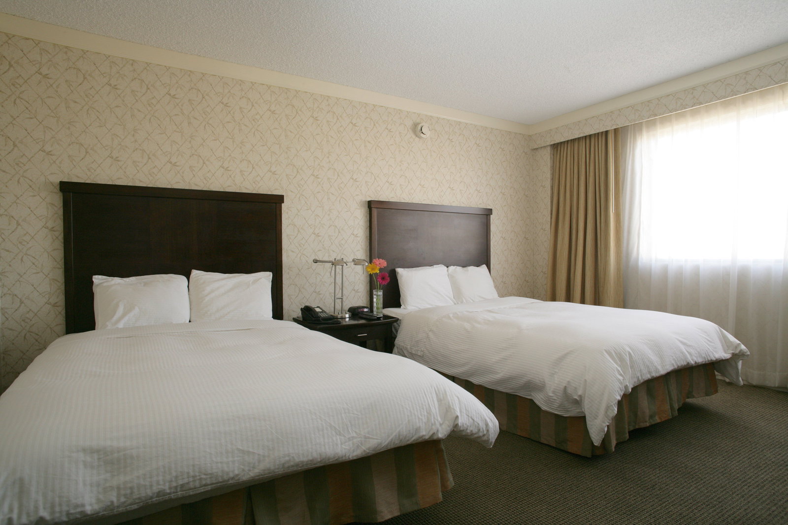 Miyako Hotel Los Angeles - thumb 2