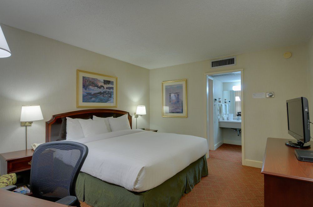 Vagabond Inn Executive SFO Airport - thumb 2