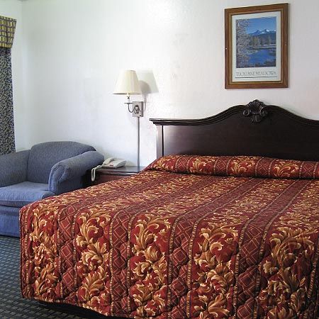 Jamestown Railtown Motel - thumb 2