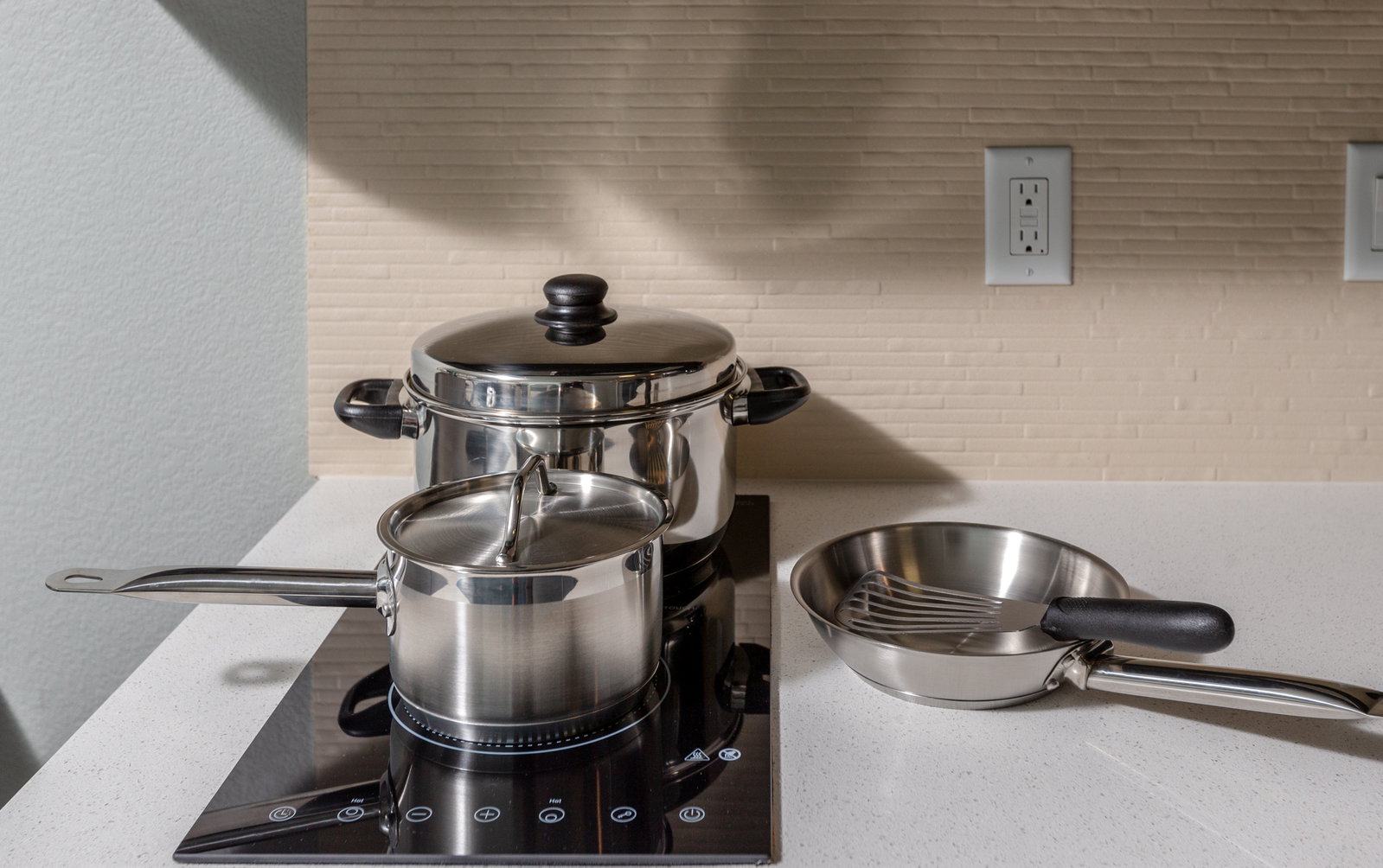Candlewood Suites Convention Center - thumb 10