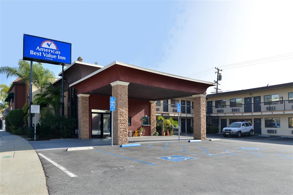 Americas Best Value Inn Pasadena - thumb 0