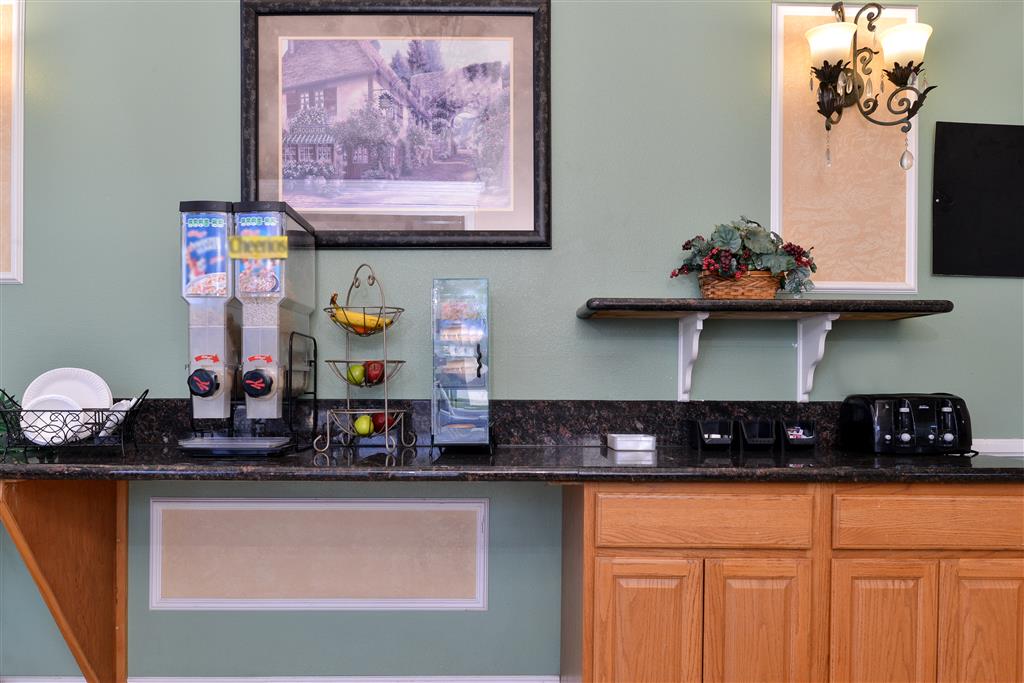 Americas Best Value Inn Pasadena - thumb 12