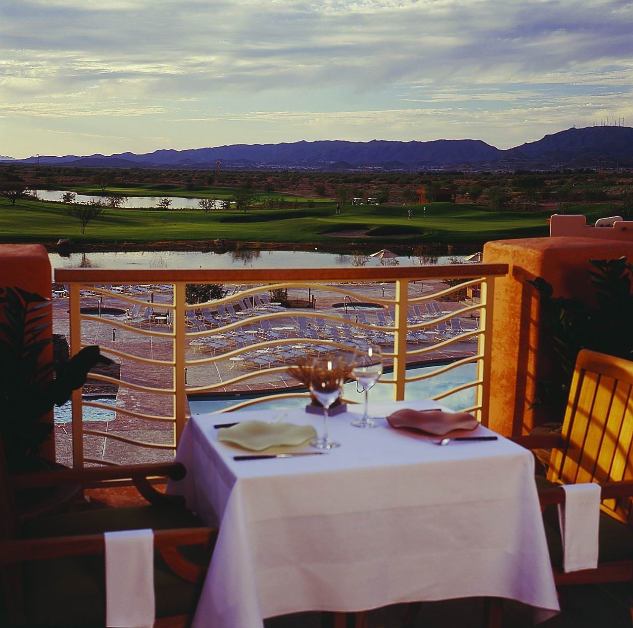 Sheraton Grand At Wild Horse Pass - thumb 4