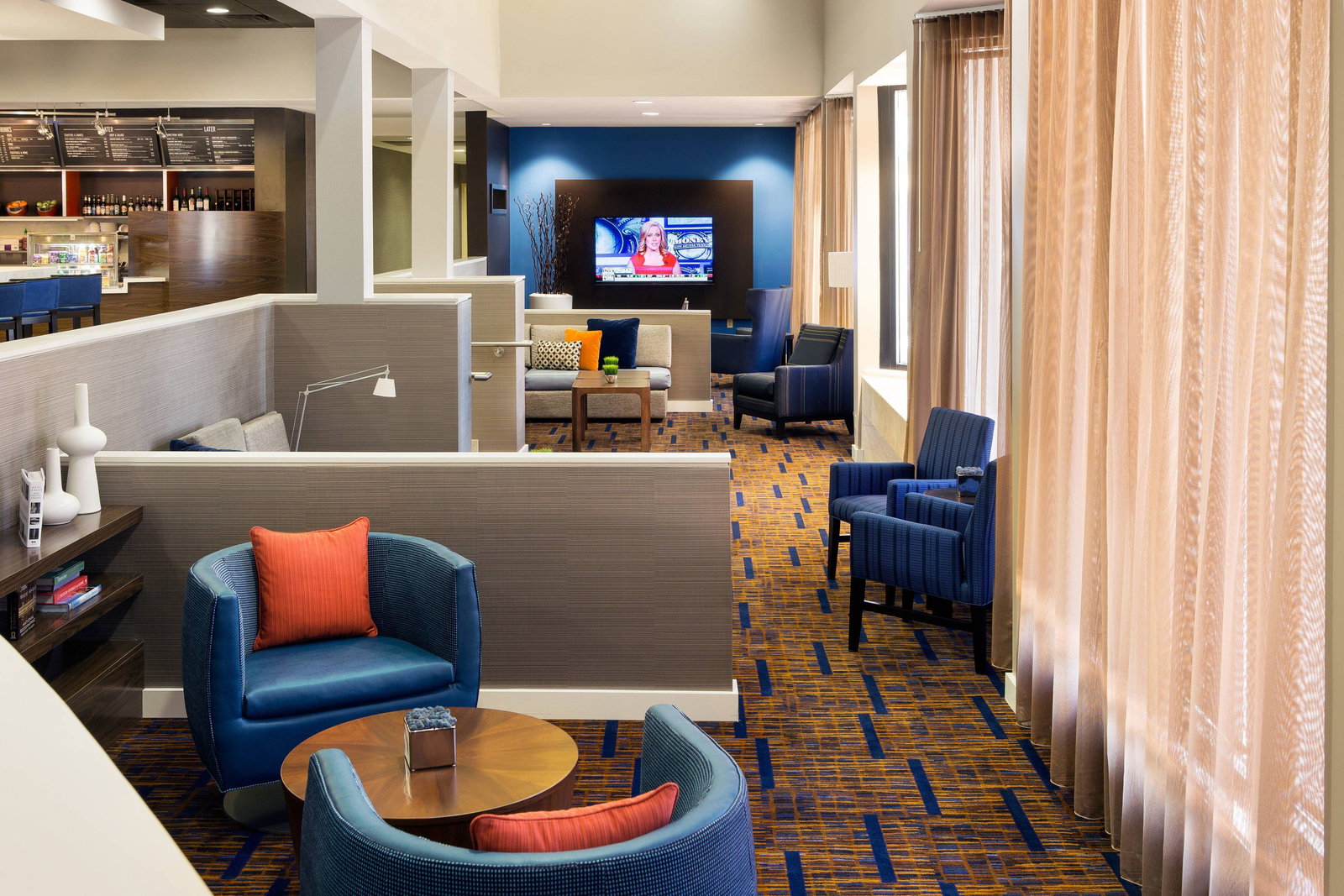 Courtyard By Marriott Phoenix North - thumb 3