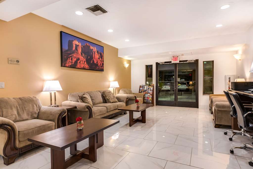 MainStay Suites - thumb 2